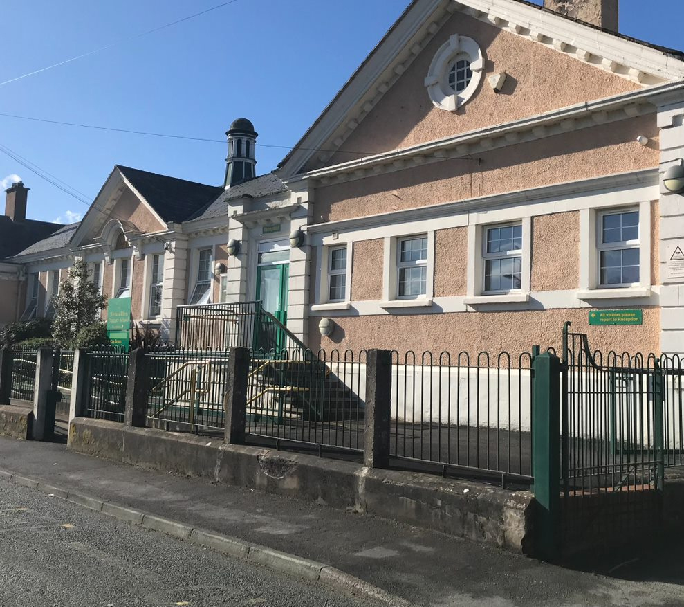 Weston Rhyn Primary School Home